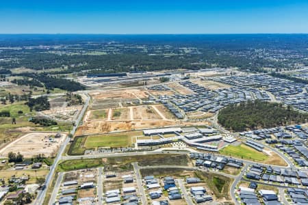 Aerial Image of THE PONDS