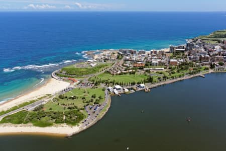 Aerial Image of NEWCASTLE EAST LOOKING SOUTH