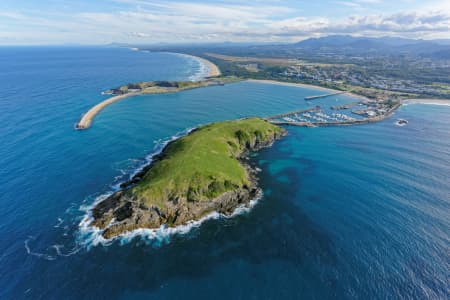 Aerial Image of MUTTONBIRD ISLAND LOOKING SOUTH-WEST