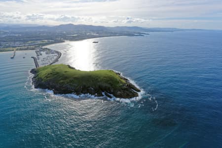 Aerial Image of MUTTONBIRD ISLAND LOOKING WEST