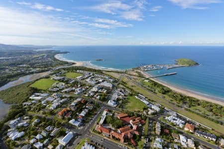 Aerial Image of COFFS HARBOUR LOOKING NORTH-EAST