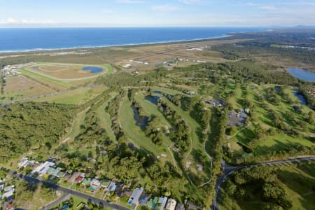 Aerial Image of COFFS HARBOUR GOLF CLUB LOOKING SOUTH-EAST