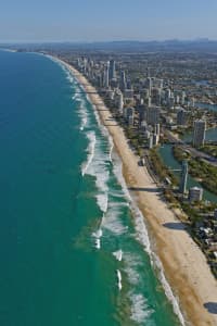 Aerial Image of SURFERS PARADISE LOOKING SOUTH