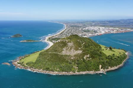 Aerial Image of MOUNT MAUNGANUI LOOKING SOUTH-EAST