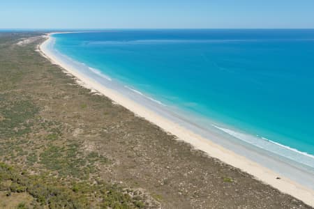 Aerial Image of CABLE BEACH LOOKING SOUTH