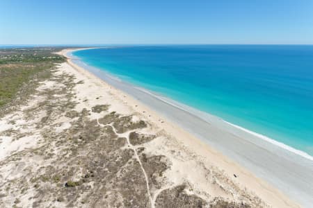 Aerial Image of CABLE BEACH LOOKING SOUTH-WEST