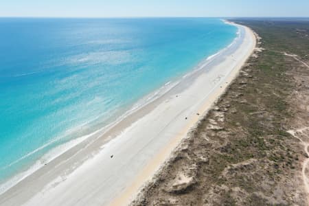 Aerial Image of CABLE BEACH LOOKING NORTH-WEST
