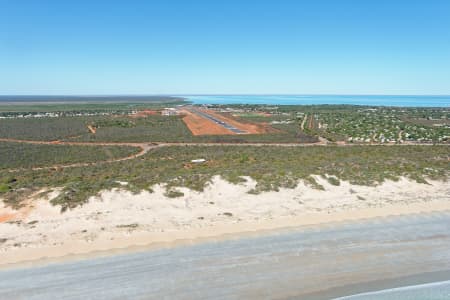 Aerial Image of CABLE BEACH LOOKING SOUTH-EAST