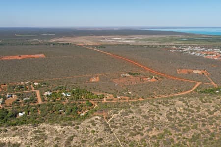 Aerial Image of BILINGURR LOOKING SOUTH-EAST