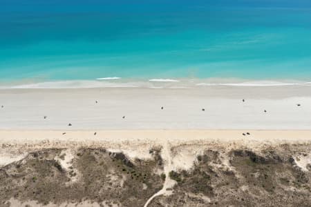 Aerial Image of CABLE BEACH LOOKING WEST