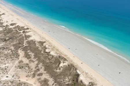 Aerial Image of CABLE BEACH LOOKING SOUTH