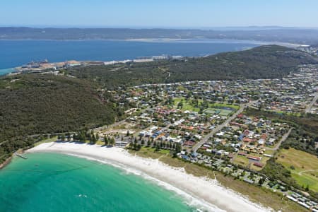 Aerial Image of ELLEN COVE LOOKING SOUTH-WEST