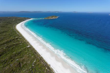 Aerial Image of GOODE BEACH LOOKING NORTH-EAST