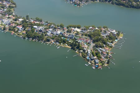 Aerial Image of KANGAROO POINT NEW SOUTH WALES WATER FRONT HOMES