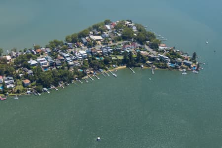 Aerial Image of KANGAROO POINT NEW SOUTH WALES WATER FRONT HOMES