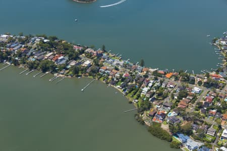 Aerial Image of KANGAROO POINT NEW SOUTH WALES WATER FRONT HOMES