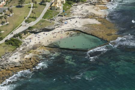 Aerial Image of CRONULLA OCEAN POOL