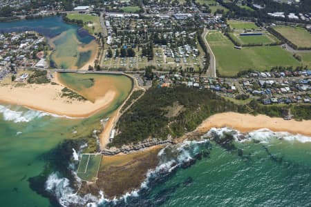 Aerial Image of NARRABEEN LAKE & OCEAN POOL