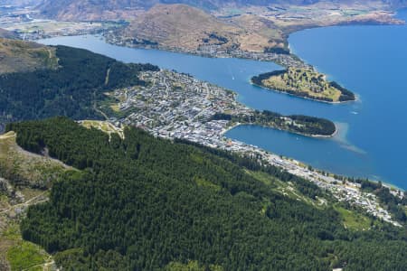 Aerial Image of QUEENSTOWN AND FRANKTON