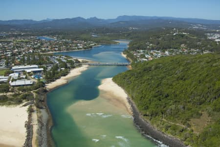 Aerial Image of BURLEIGH HEADS