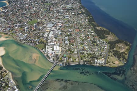 Aerial Image of THE ENTRANCE