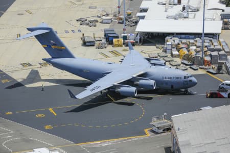 Aerial Image of BOEING C-17 GLOBEMASTER III