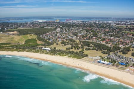 Aerial Image of MAROUBRA BEACH & RESERVE