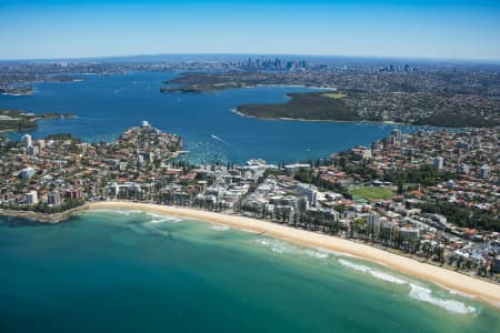 Aerial Image of MANLY BEACH