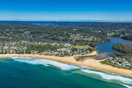 Aerial Image of AVOCA BEACH