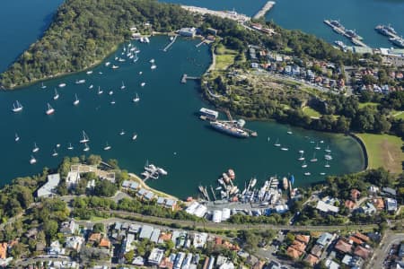 Aerial Image of MCMAHONS POINT