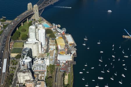 Aerial Image of LUNA PAR, MILSONS POINT