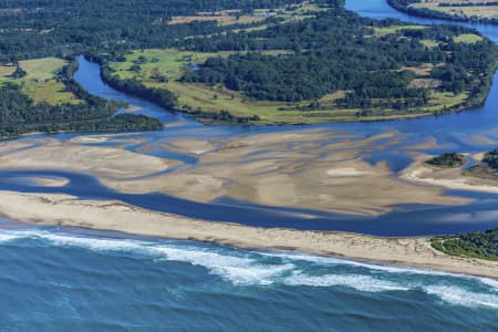 Aerial Image of OLD BAR