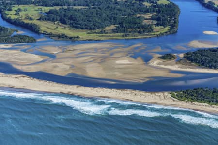 Aerial Image of OLD BAR