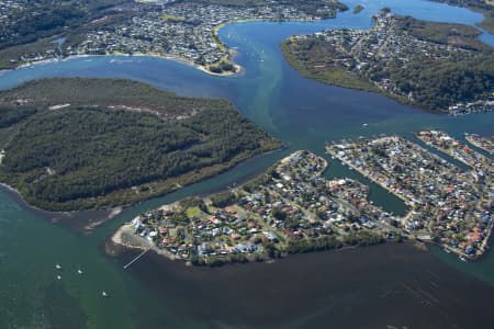 Aerial Image of SAINT HUBERTS ISLAND