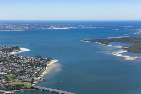 Aerial Image of TAREN POINT