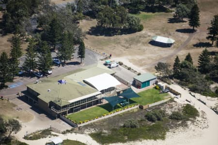 Aerial Image of BLACKSMITHS SURF LIVE SAVING CLUB