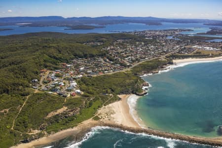 Aerial Image of CAVES BEACH