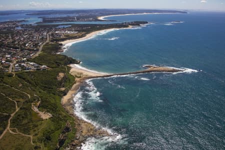 Aerial Image of CAVES BEACH