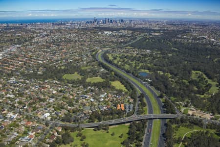 Aerial Image of KEW EAST TO MELBOURNE CBD