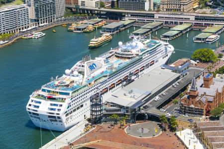 Aerial Image of CRUISE SHIP CIRCULAR QUAY