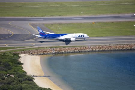 Aerial Image of LAN AIRWAYS