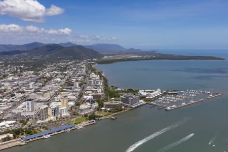 Aerial Image of CAIRNS CITY