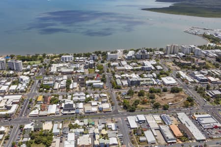 Aerial Image of CAIRNS CITY
