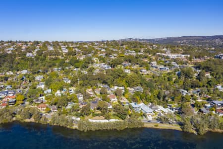 Aerial Image of NARRABEEN LAKEFRONT HOMES
