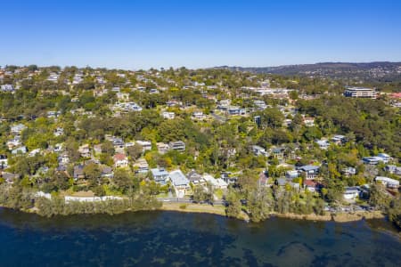 Aerial Image of NARRABEEN LAKEFRONT HOMES