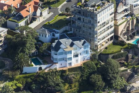 Aerial Image of RAGLAN STREET, MOSMAN