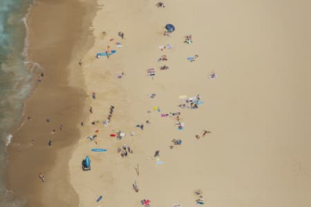 Aerial Image of BEACH BATHERS