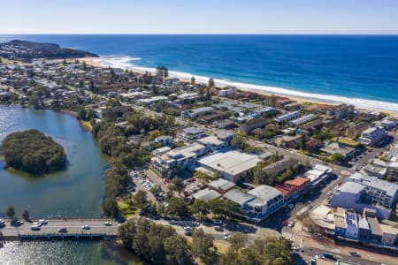 Aerial Image of NARRABEEN SHOPPING VILLAGE