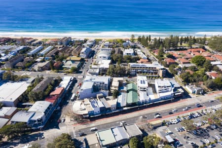 Aerial Image of NARRABEEN SHOPPING VILLAGE