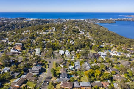 Aerial Image of ELANORA HEIGHTS TO NARRABEEN LAKE